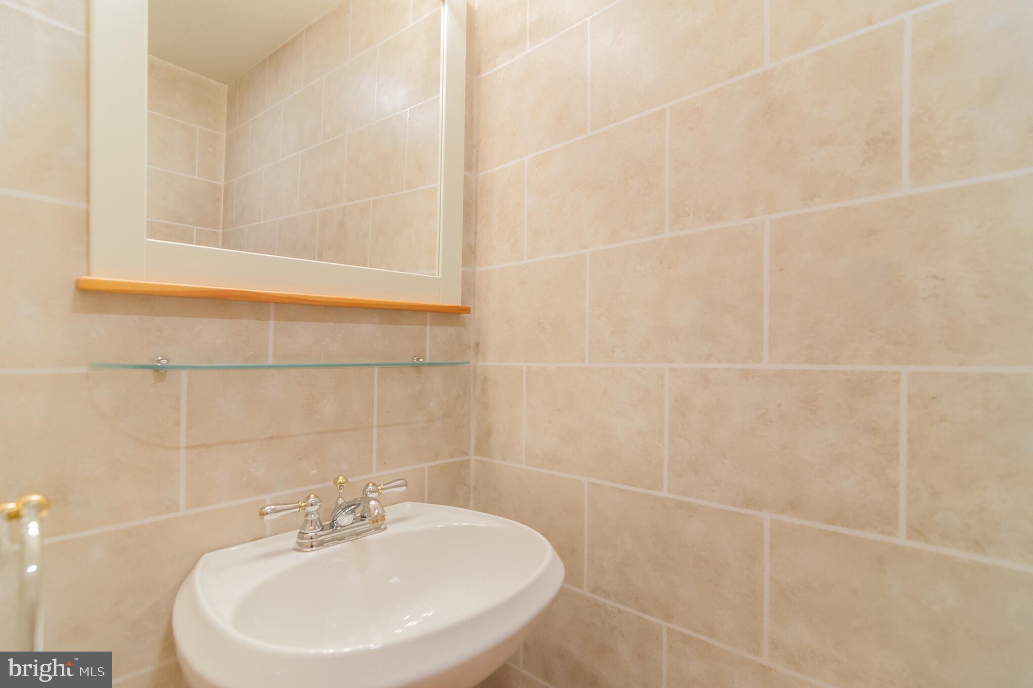 1542 Scandia Circle Reston, VA 20190 - Photo 15 of 29 Gallery Image 15