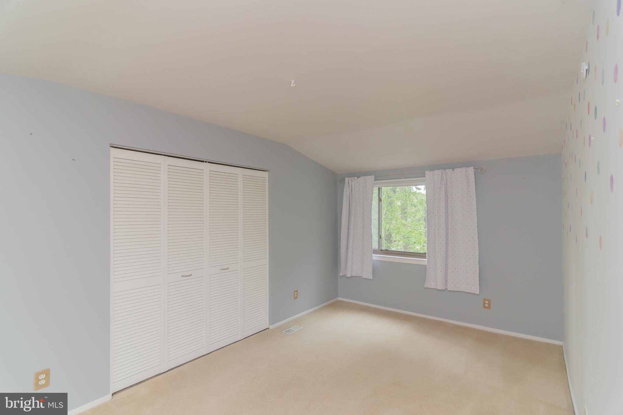 1542 Scandia Circle Reston, VA 20190 - Photo 18 of 29 Gallery Image 18