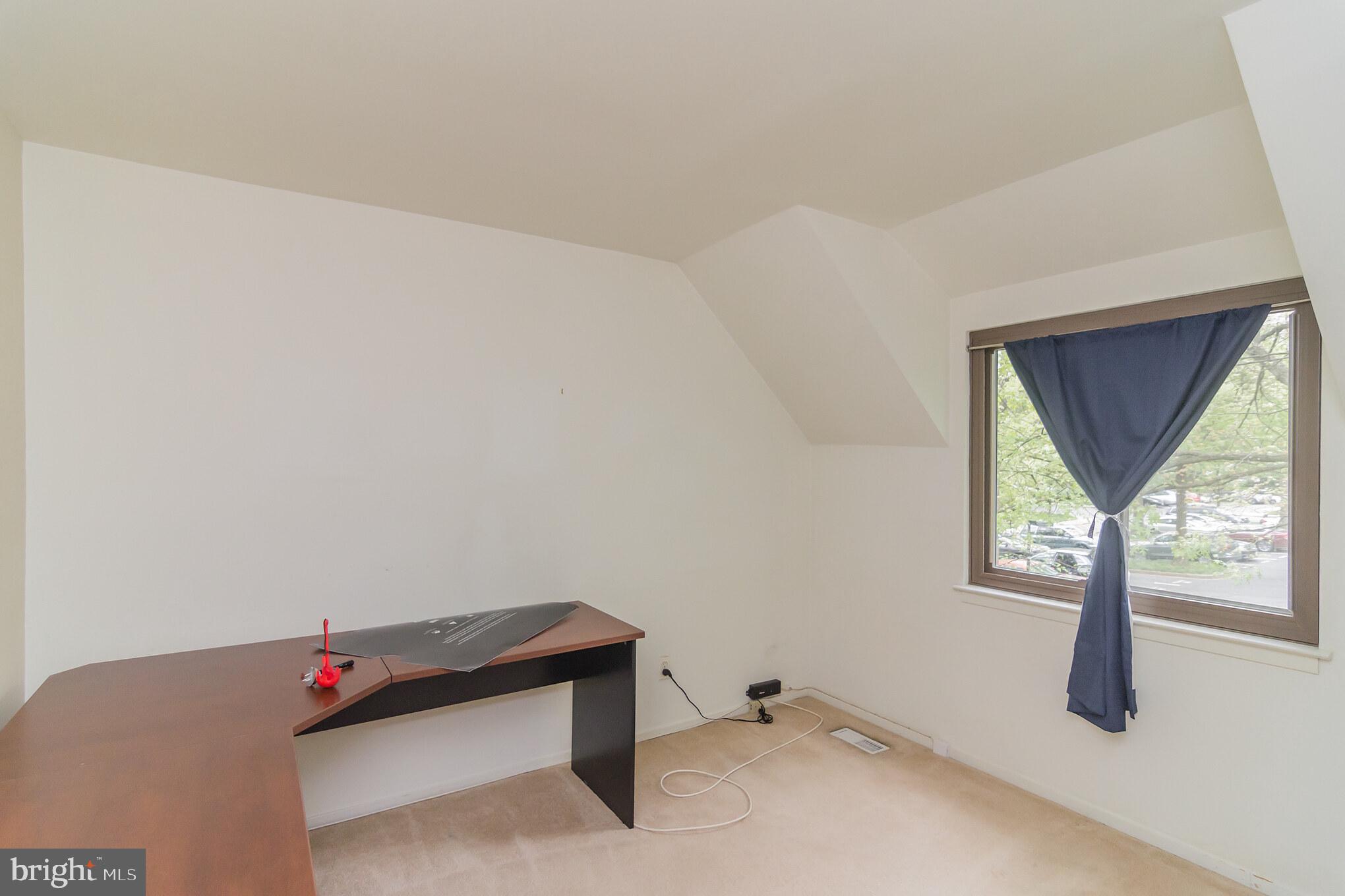1542 Scandia Circle Reston, VA 20190 - Photo 20 of 29 Gallery Image 20