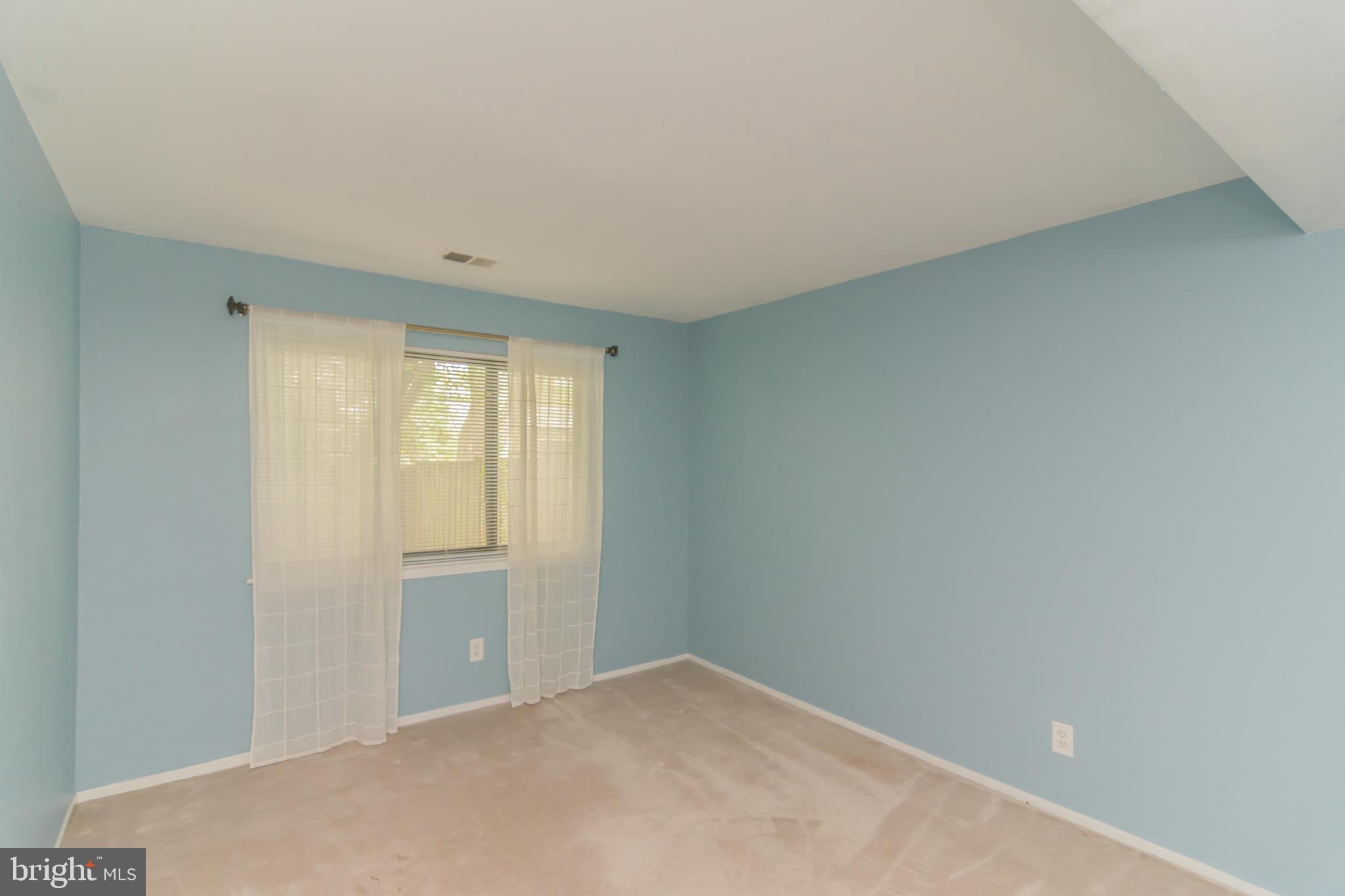 1542 Scandia Circle Reston, VA 20190 - Photo 23 of 29 Gallery Image 23