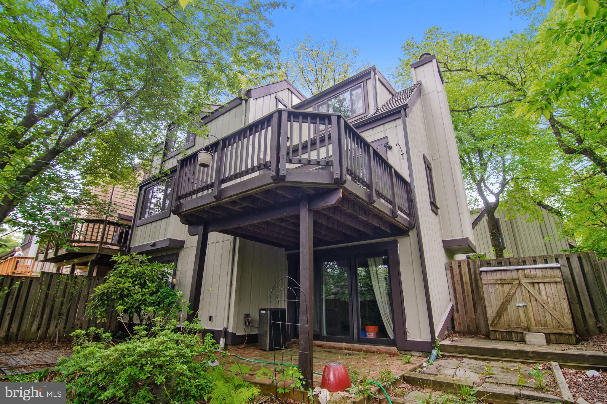 1542 Scandia Circle Reston, VA 20190 - Photo 26 of 29 Gallery Image 26