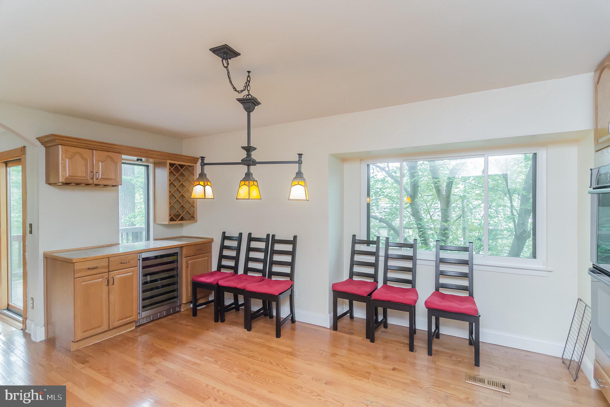 1542 Scandia Circle Reston, VA 20190 - Photo 9 of 29 Gallery Image 9