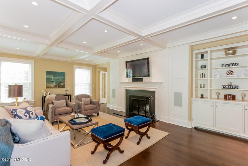 31 Owenoke Way Riverside, CT 06878 - Photo 8 of 25 Family Room