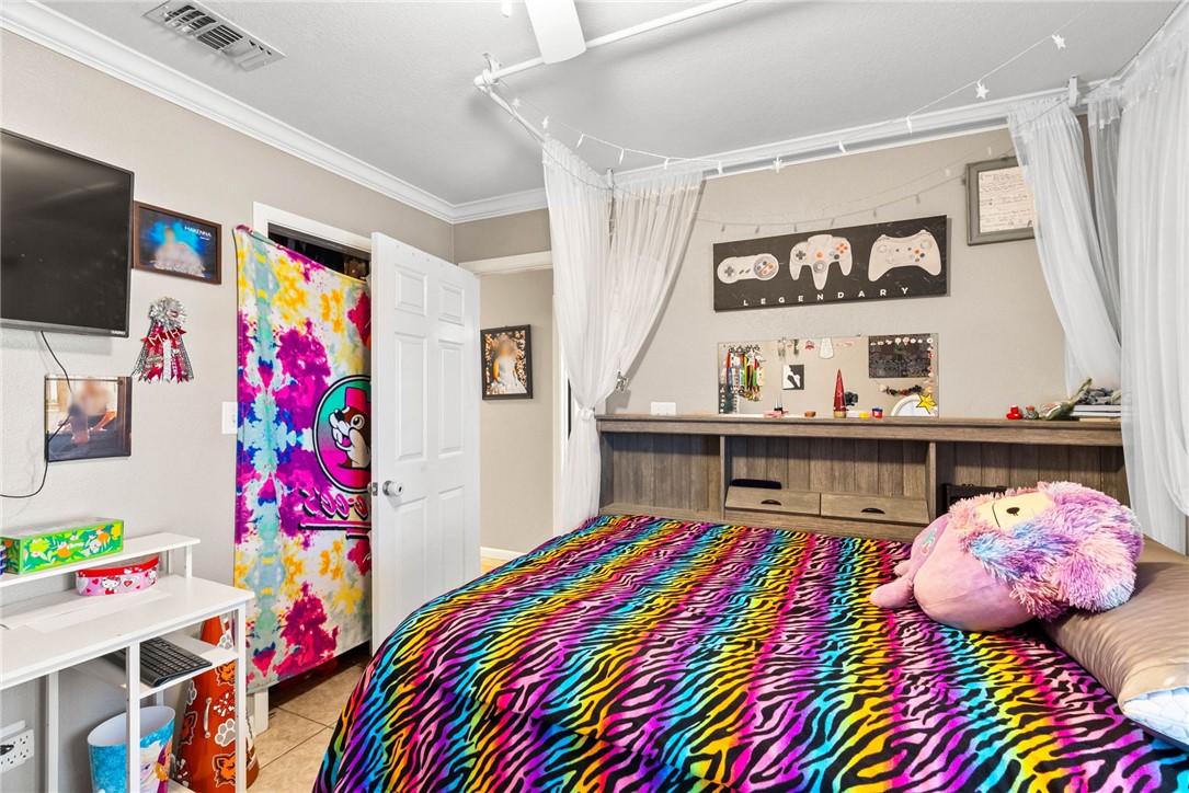 1201 Alaska Street Alice, TX 78332 - Photo 18 of 25