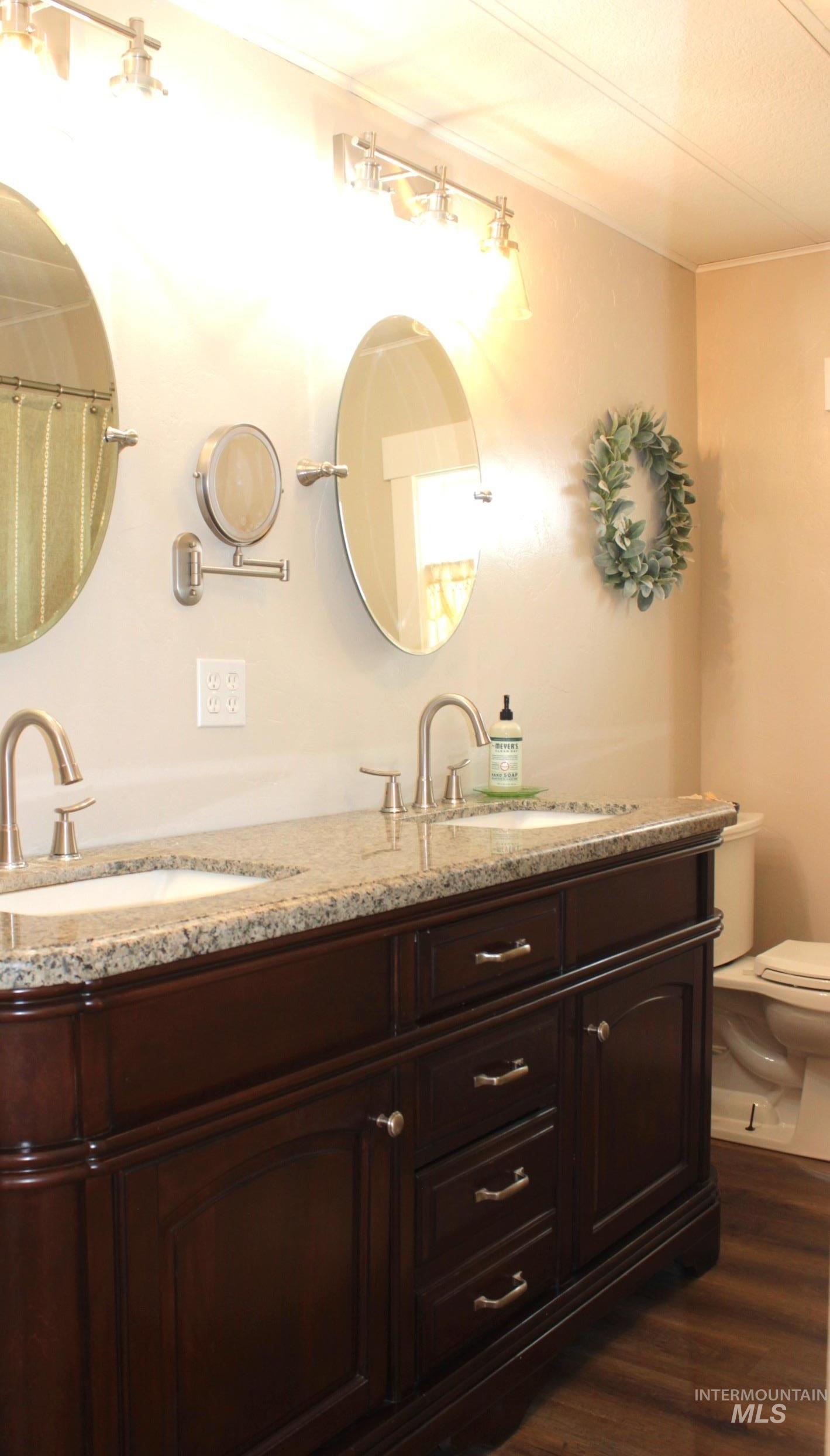 1824 Dutch Flat Road Midvale, ID 83645 - Photo 20 of 41 View of bathroom