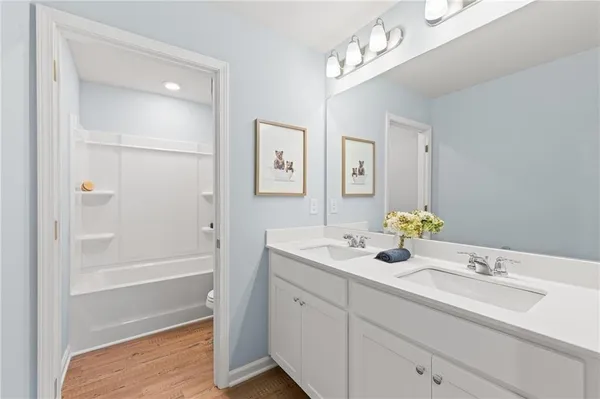 $482,042 | 5116 Un Hts Way, Flowery Branch, GA 30542