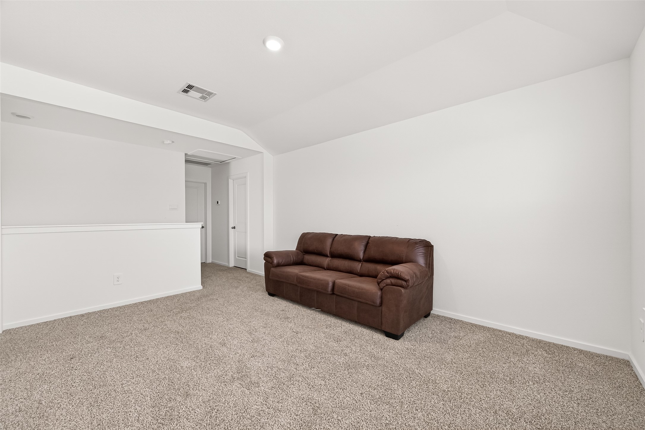 5442 Pinetree Cres Lane Spring, TX 77373 - Photo 14 of 24 Upstairs is the oversized loft area perfect for a game room