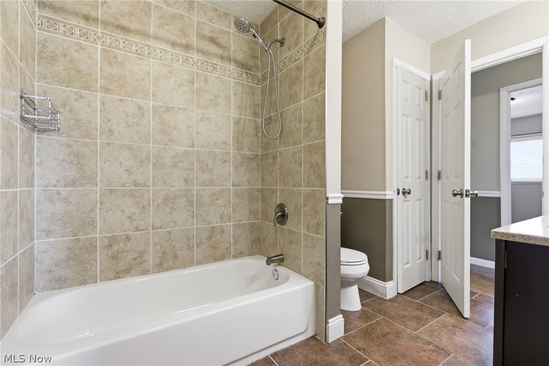 5132 Ridgeglen Circle Northwest Canton, OH 44708 - Photo 17 of 40 Gallery Image 17