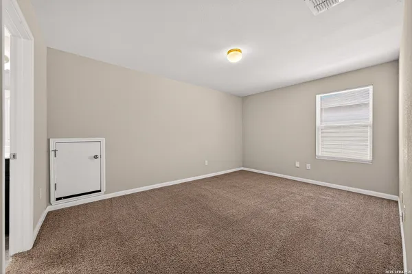 $2,395 | 10426 Rosalina Loop, Converse, TX 78109