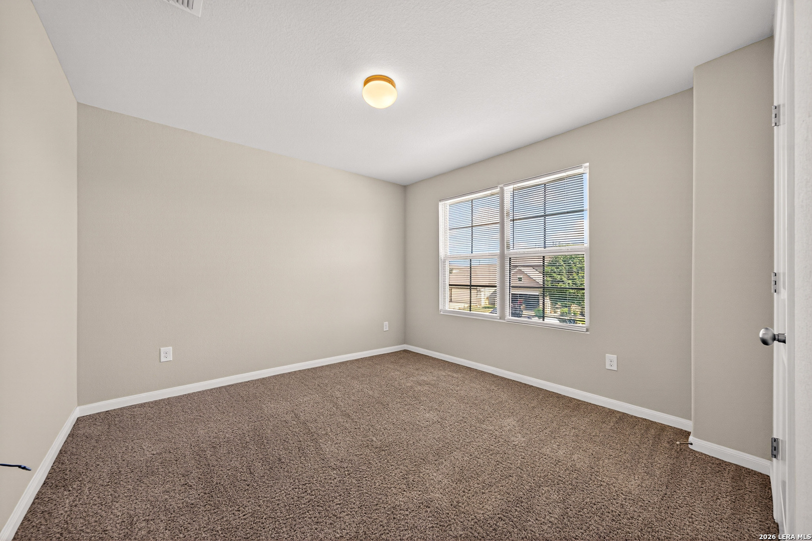 10426 Rosalina Loop Converse, TX 78109 - Photo 27 of 38