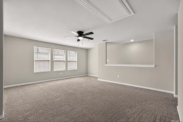 $2,395 | 10426 Rosalina Loop, Converse, TX 78109