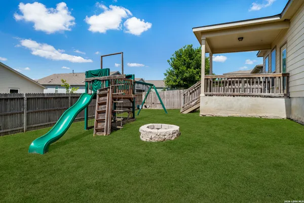$2,395 | 10426 Rosalina Loop, Converse, TX 78109