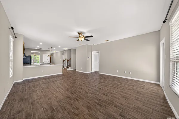 $2,395 | 10426 Rosalina Loop, Converse, TX 78109