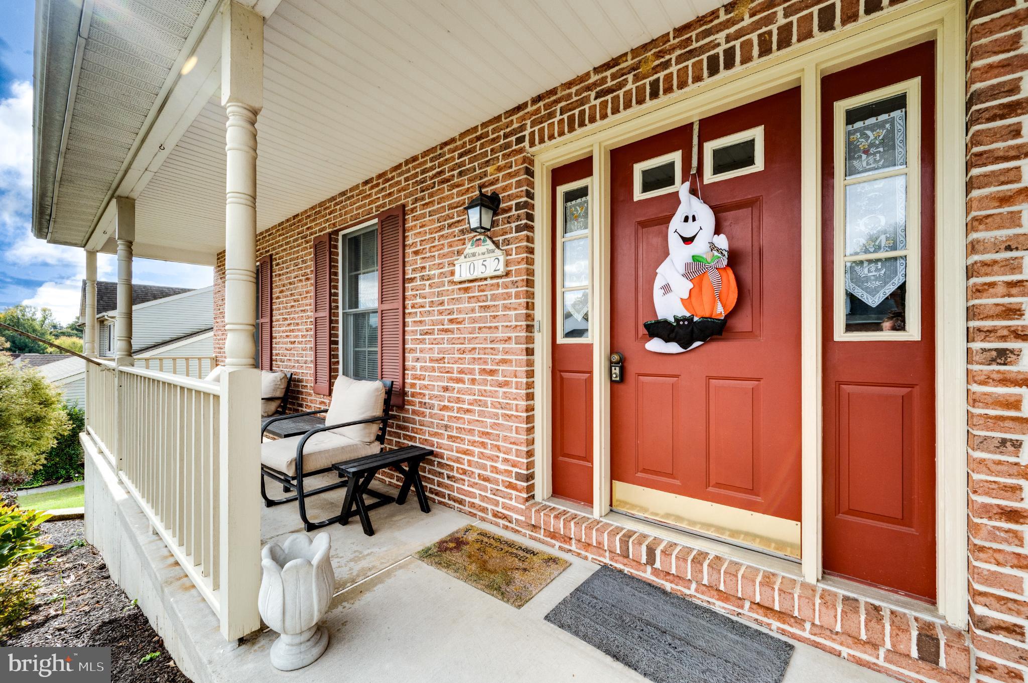 1052 Boeshore Circle Reading, PA 19605 - Photo 21 of 72 Inviting porch