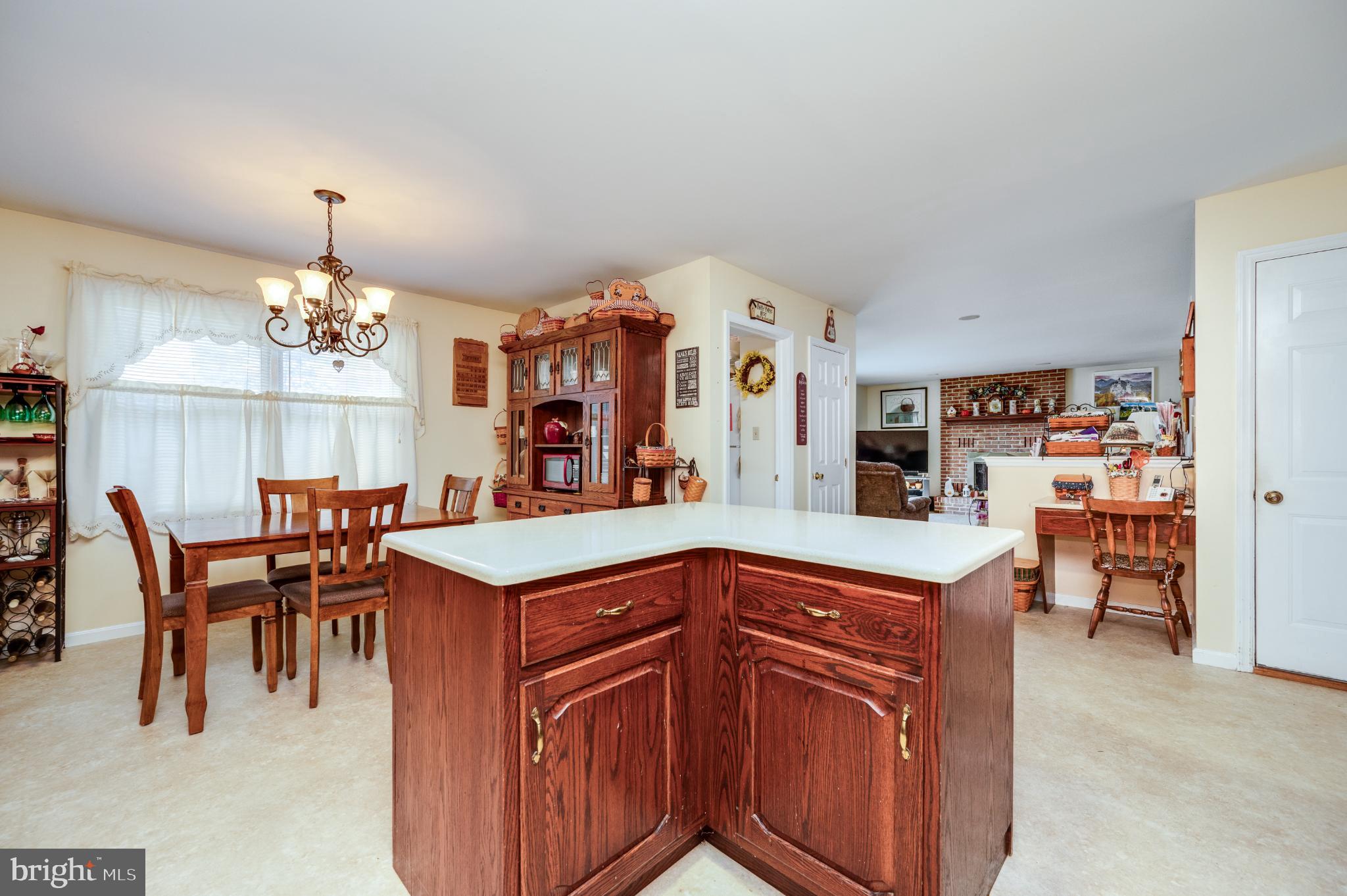 1052 Boeshore Circle Reading, PA 19605 - Photo 32 of 72