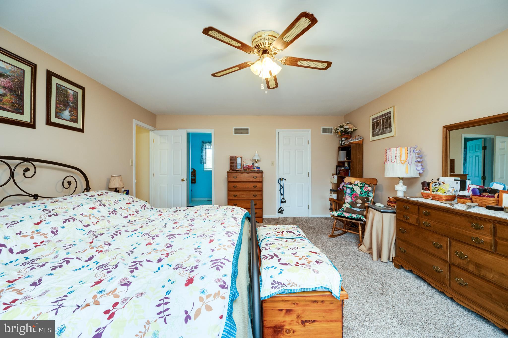 1052 Boeshore Circle Reading, PA 19605 - Photo 46 of 72