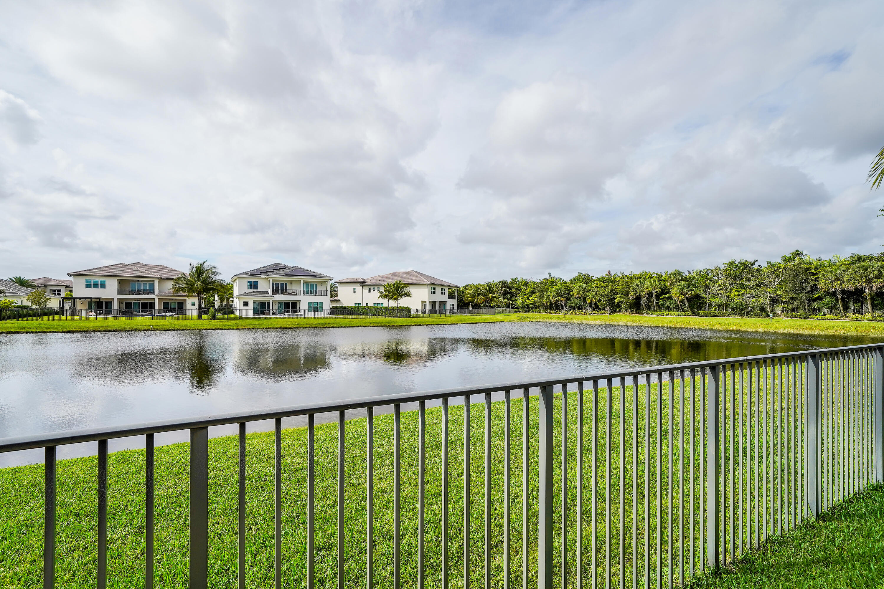 19871 Meadowside Lane Boca Raton, FL 33498 - Photo 75 of 102 056_dsc05433