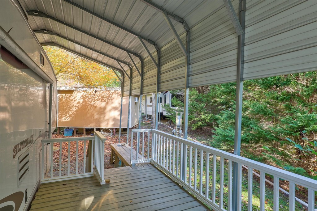 1894 Bluff Mountain Road Sevierville, TN 37876 - Photo 17 of 25 Gallery Image 17