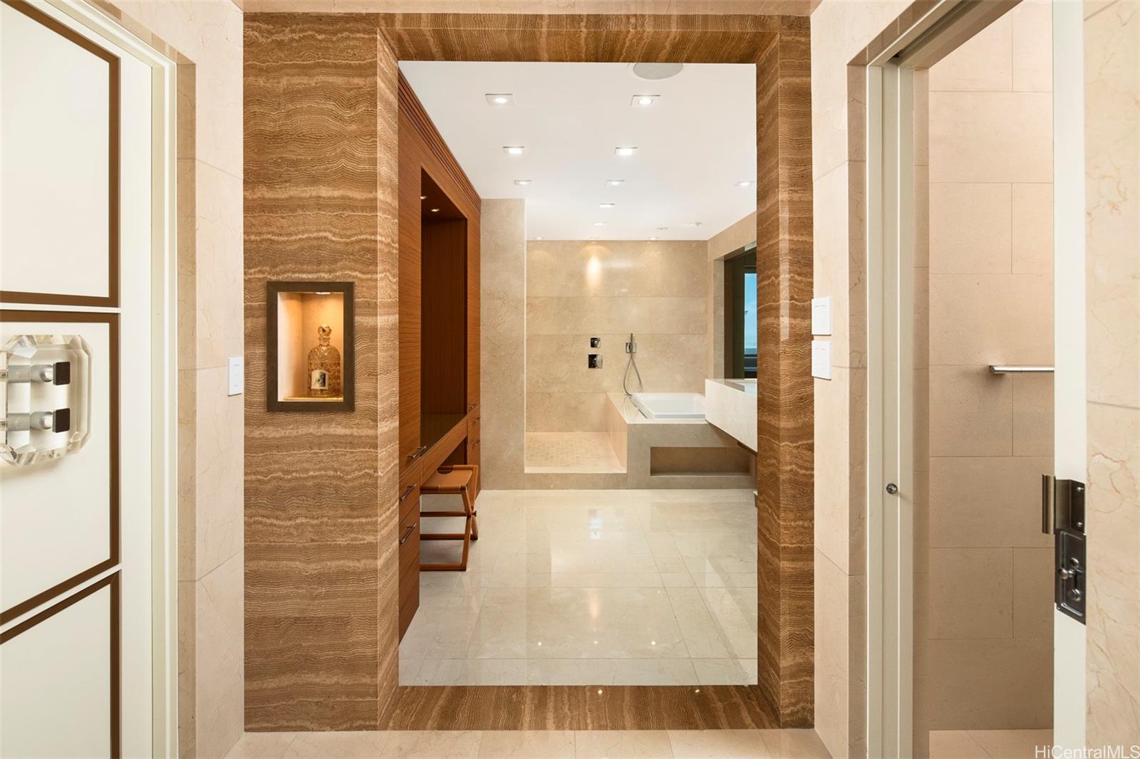 360 Puuikena Drive Honolulu, HI 96821 - Photo 15 of 24 a view of a bathroom from the hallway