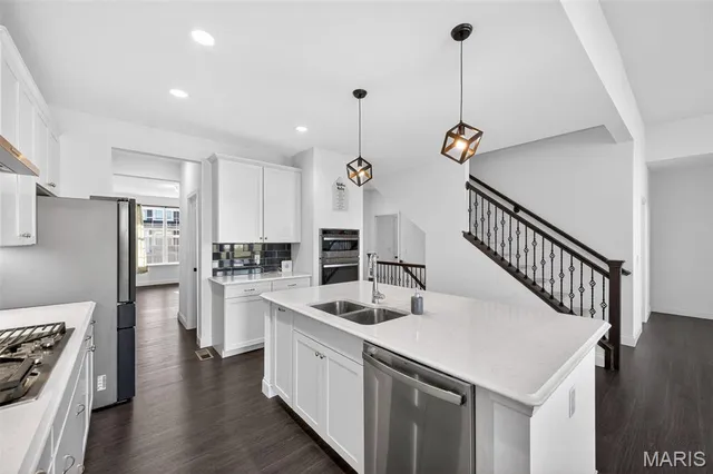 $3,250 | 111 Maelin Drive, Lake St. Louis, MO 63367