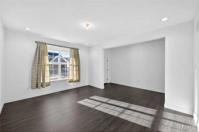 $3,250 | 111 Maelin Drive, Lake St. Louis, MO 63367