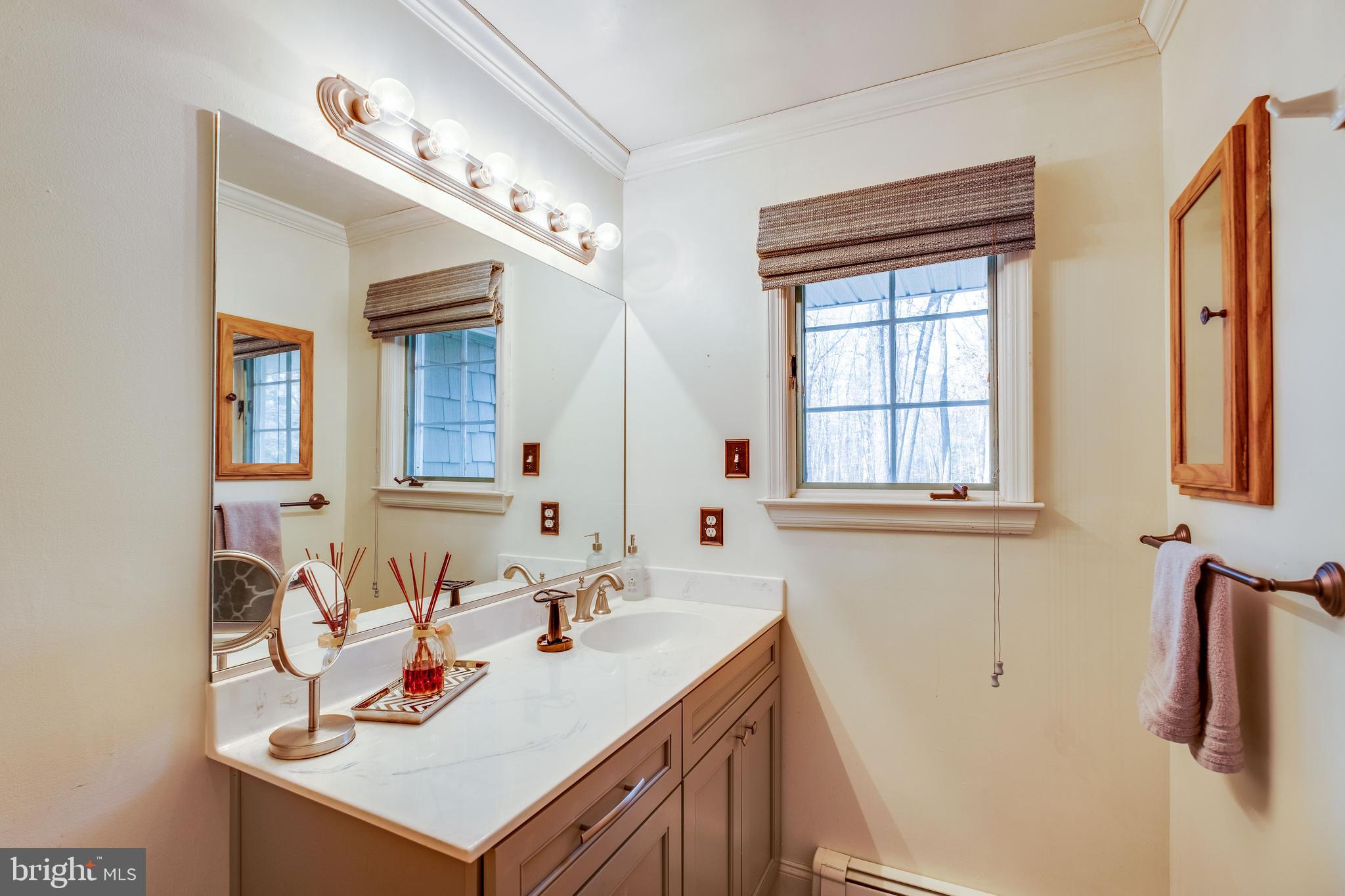 102 Christopher Mill Road Medford, NJ 08055 - Photo 22 of 39 First Floor Full Bathroom
