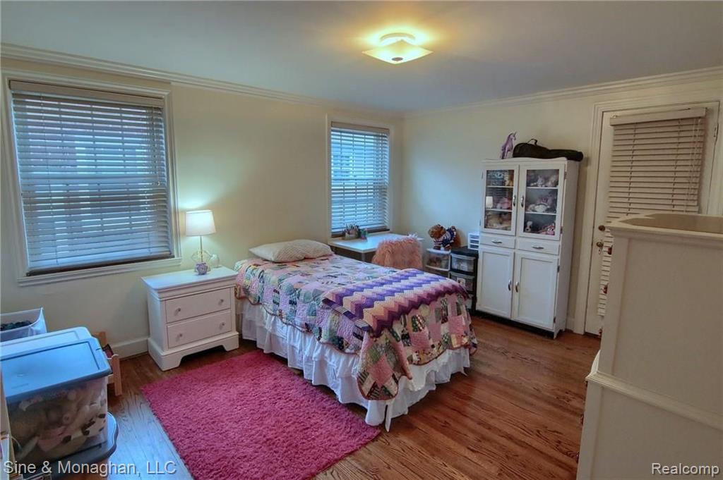 336 Merriweather Road Grosse Pointe Farms, MI 48236 - Photo 14 of 28