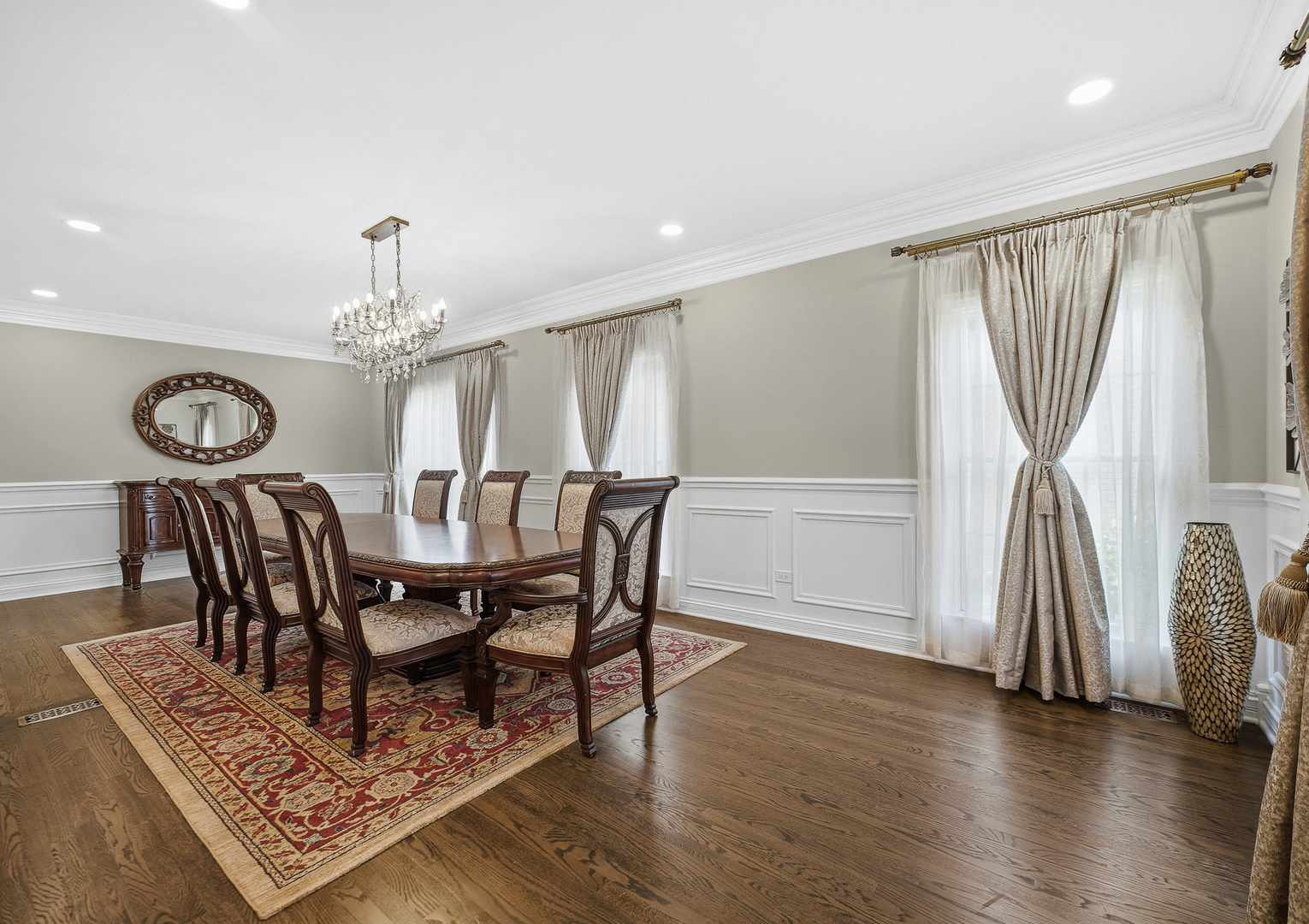6430 Clarendon Hills Road Willowbrook, IL 60527 - Photo 11 of 46