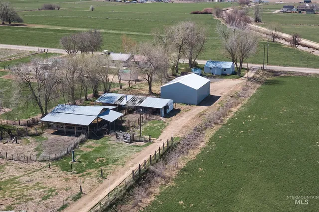 $580,000 | 3512 Bowman Road, Emmett, ID 83617