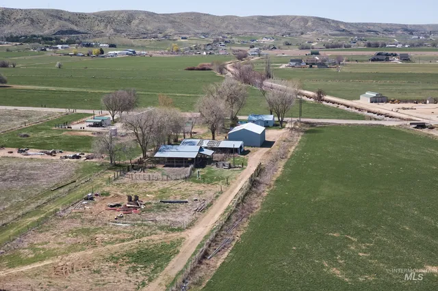 $580,000 | 3512 Bowman Road, Emmett, ID 83617