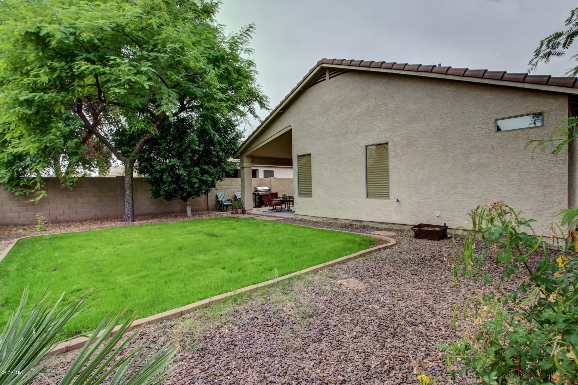 13367 West Redfield Road Surprise, AZ 85379 - Photo 15 of 17