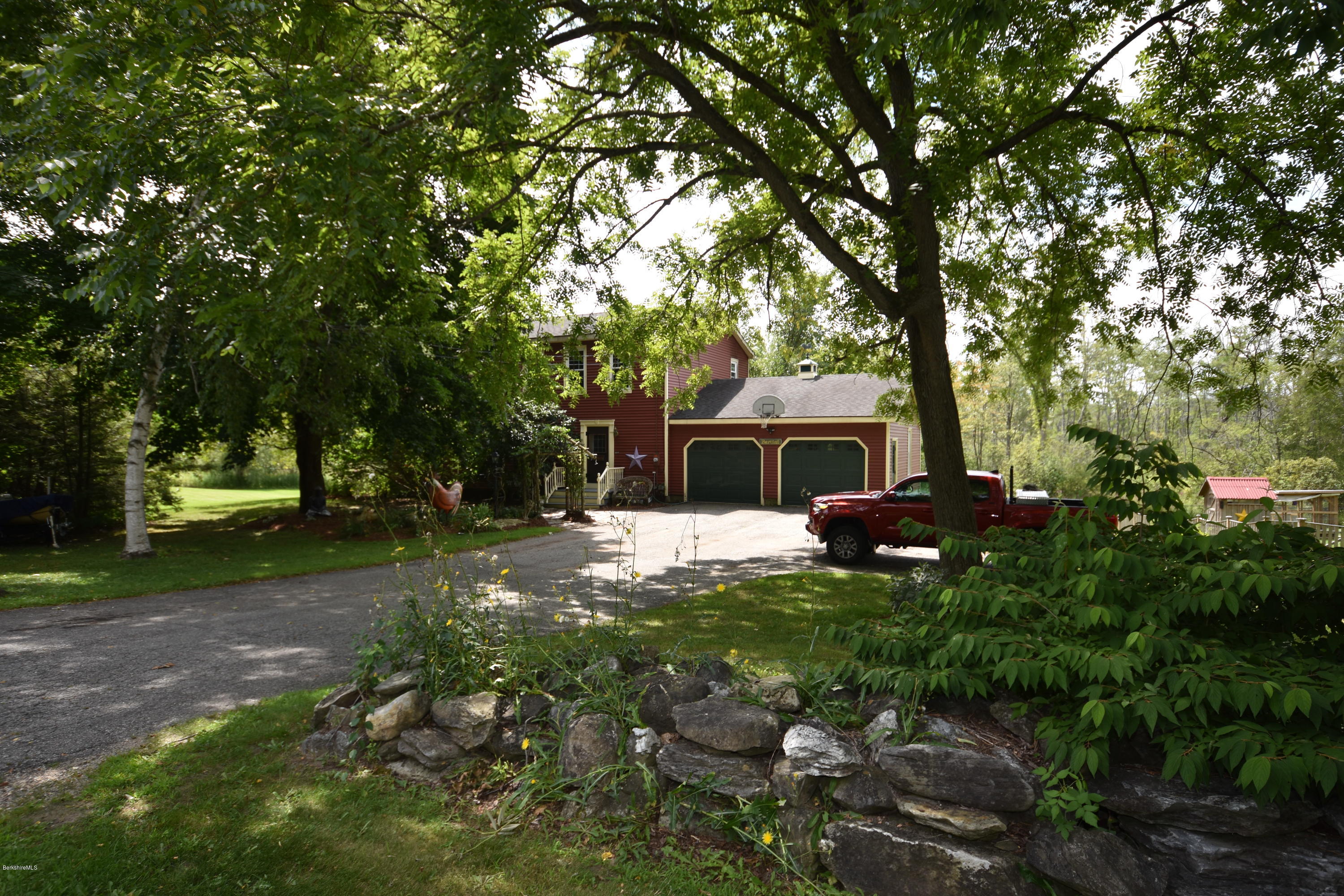 145 Melbourne Road Pittsfield, MA 01201 - Photo 1 of 55 Exterior