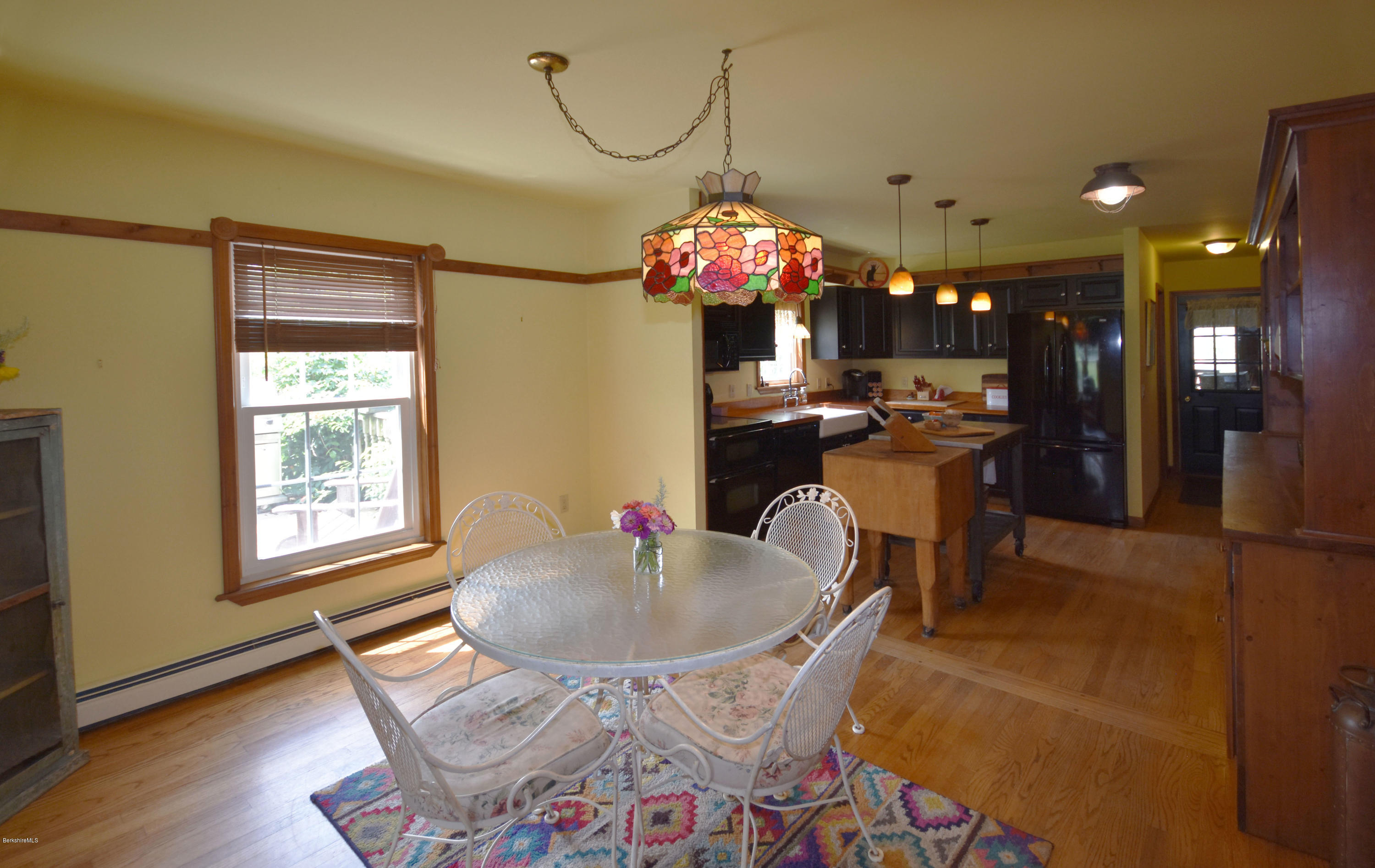 145 Melbourne Road Pittsfield, MA 01201 - Photo 13 of 55 Kitchen