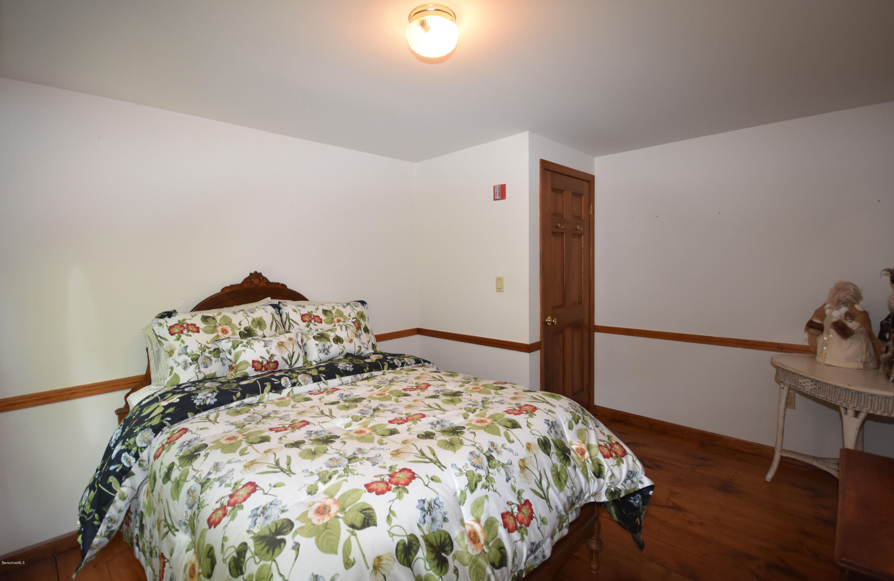 145 Melbourne Road Pittsfield, MA 01201 - Photo 36 of 55 Bedroom #3