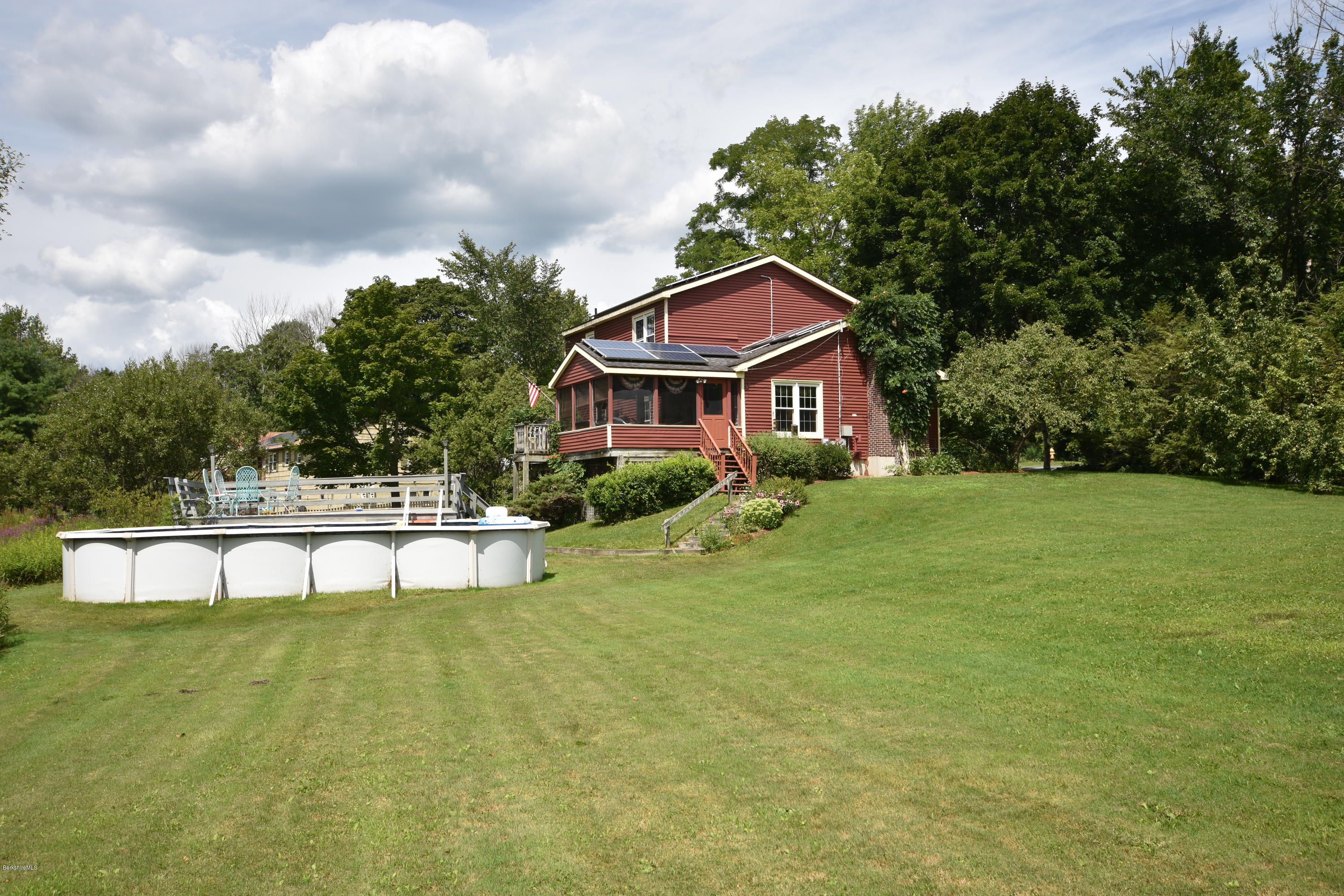 145 Melbourne Road Pittsfield, MA 01201 - Photo 43 of 55 Exterior