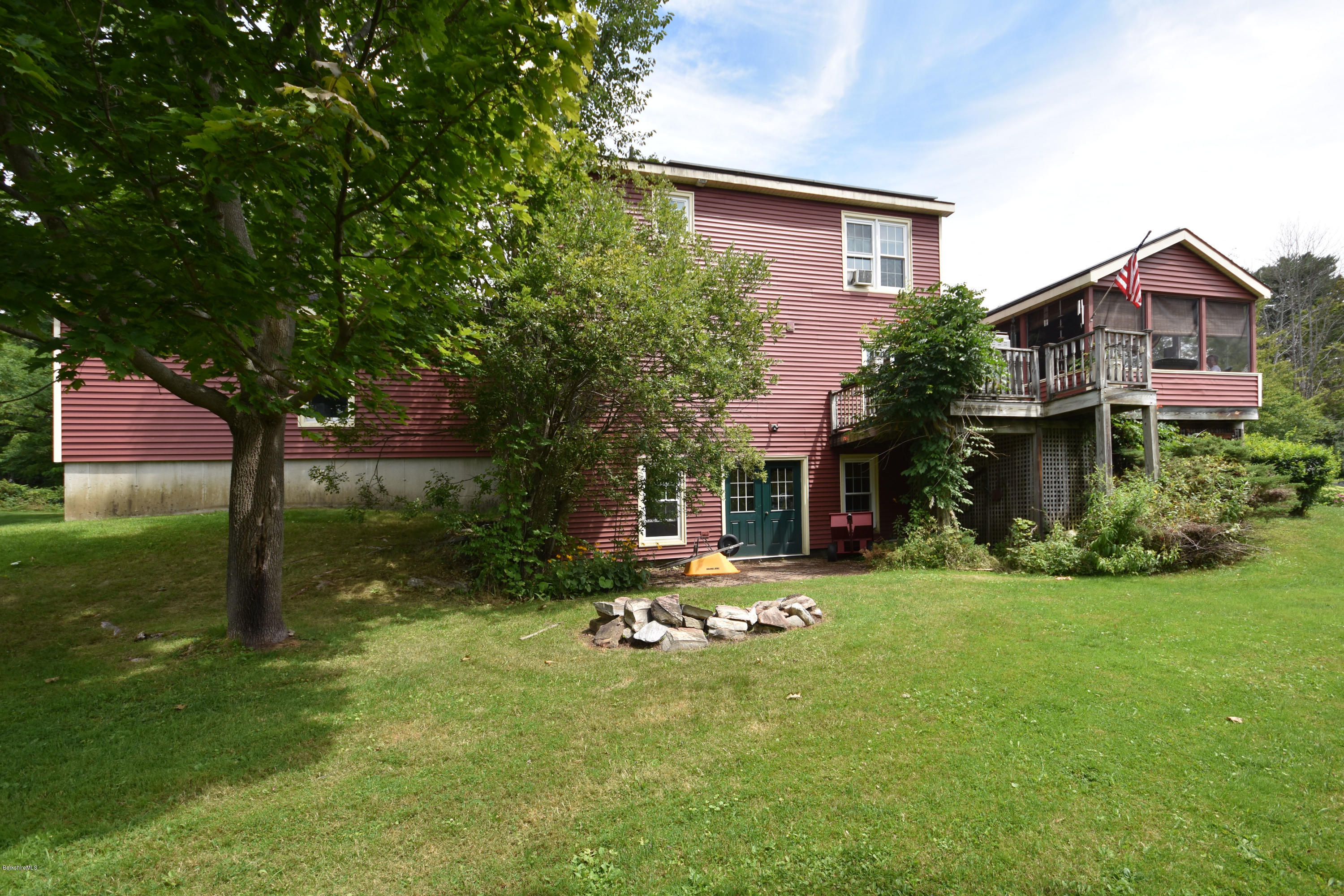 145 Melbourne Road Pittsfield, MA 01201 - Photo 44 of 55 Exterior