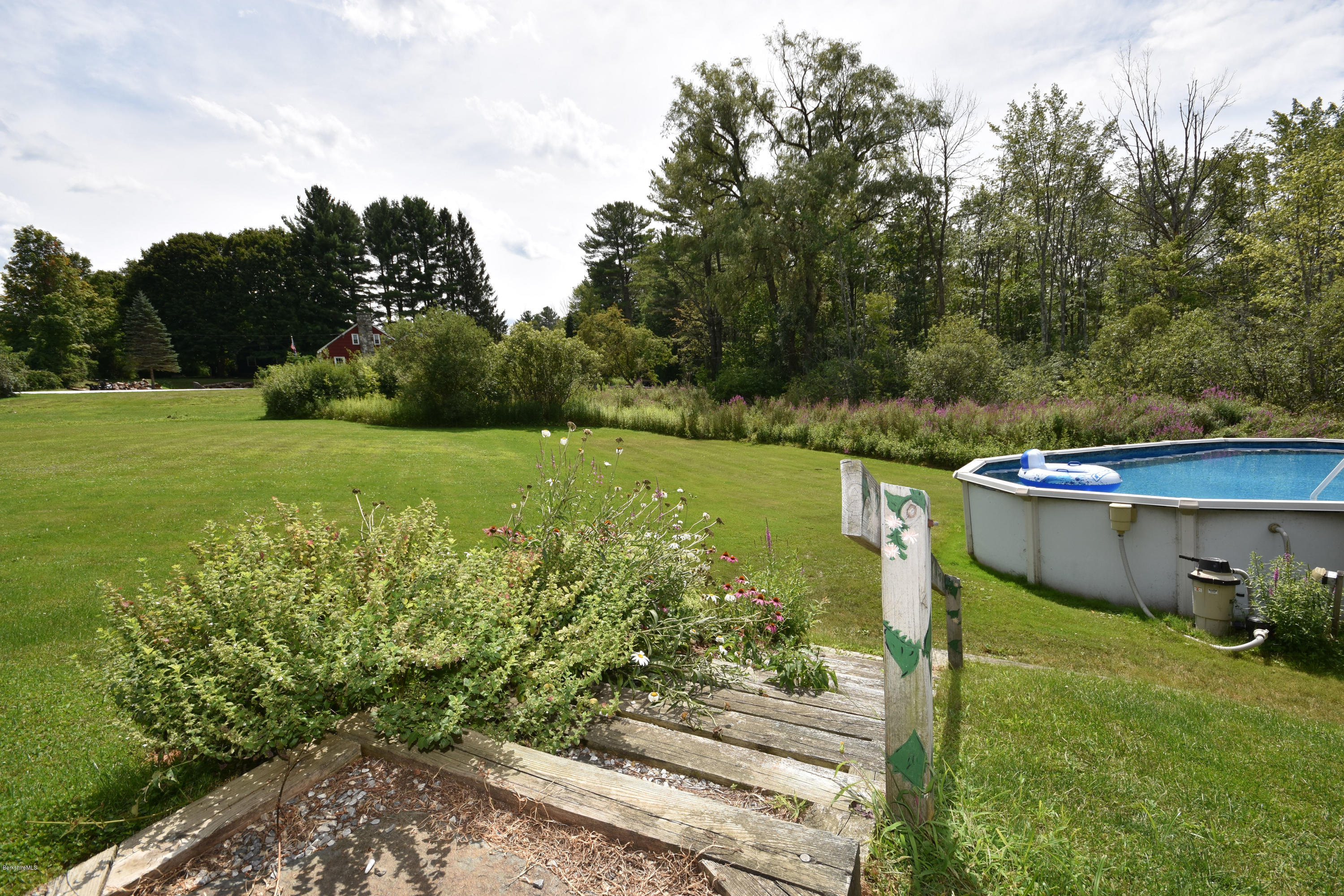 145 Melbourne Road Pittsfield, MA 01201 - Photo 50 of 55 Exterior