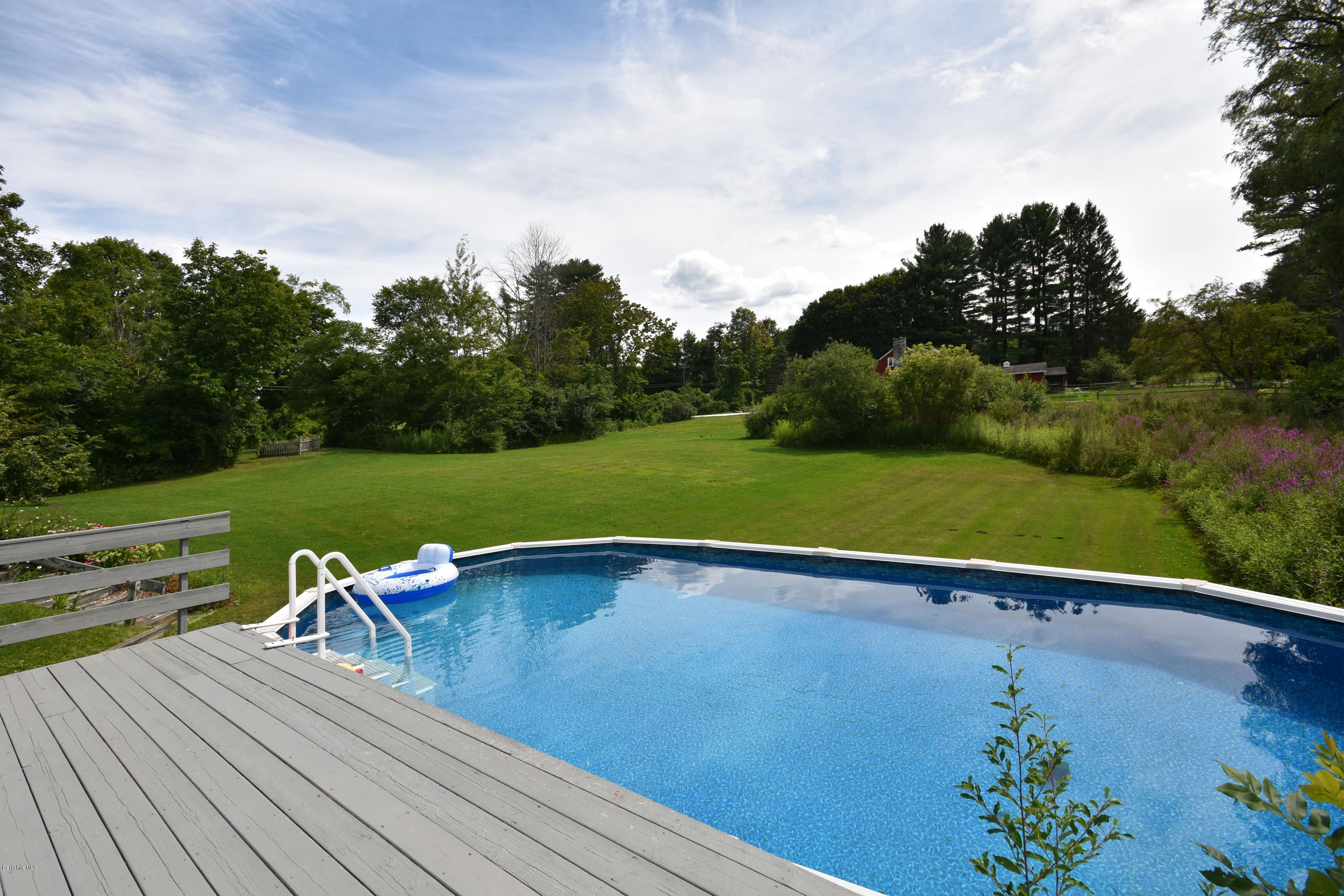 145 Melbourne Road Pittsfield, MA 01201 - Photo 52 of 55 Exterior