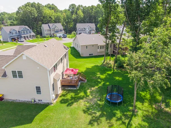$3,250 | 106 Balsam Way, Clifton Park, NY 12065