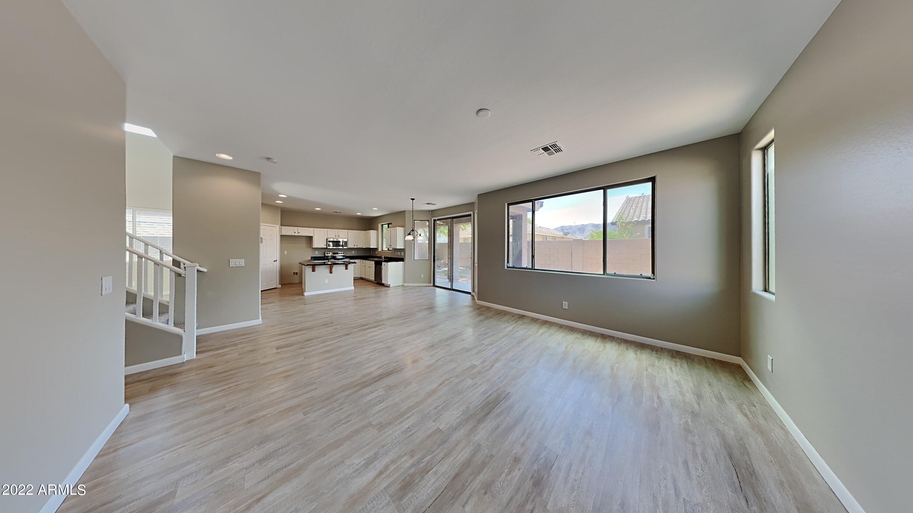 2535 West Beverly Rd. Phoenix, AZ 85041 - Photo 4 of 10 2_Image_gr6u7vvxVD