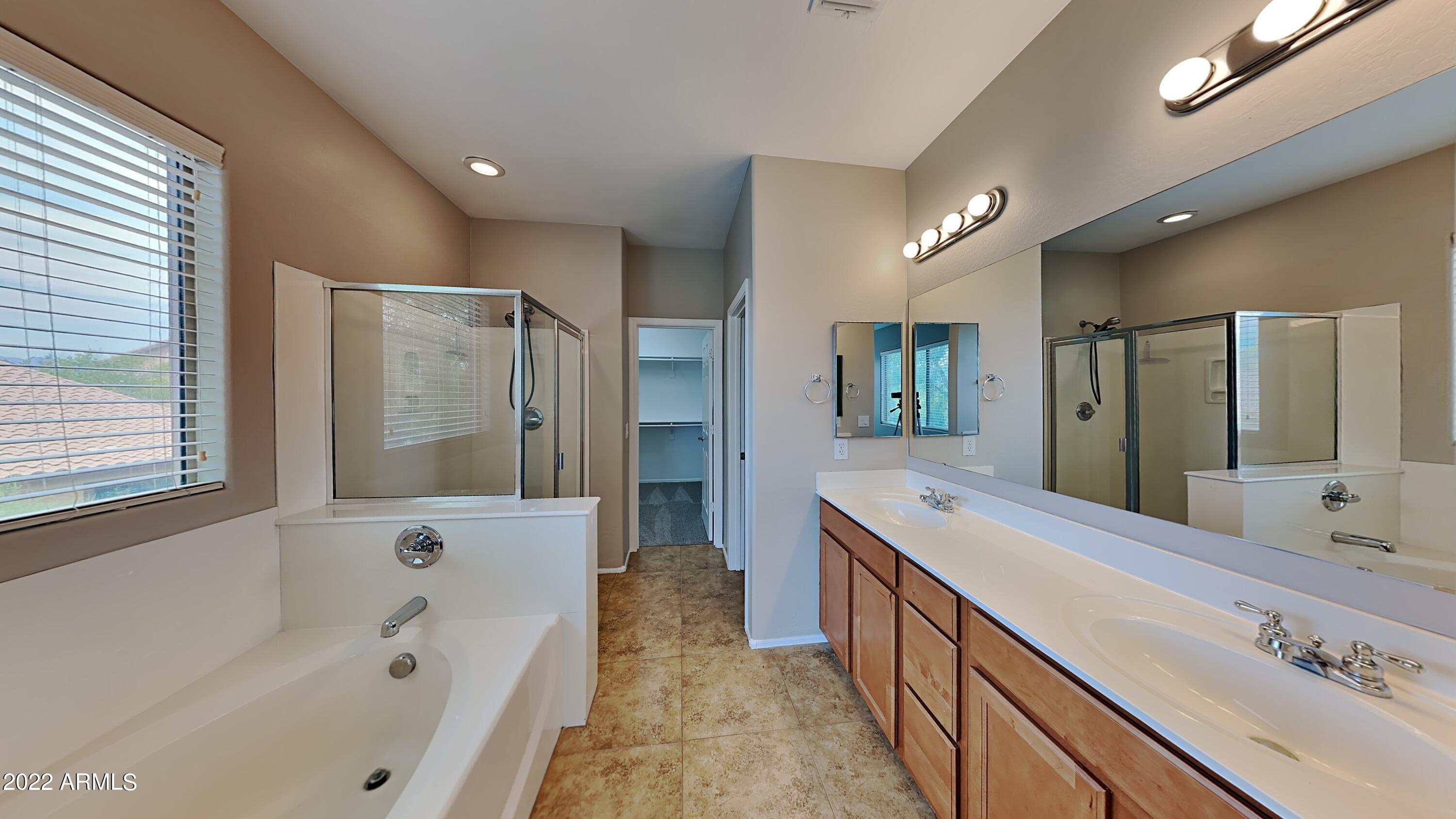 2535 West Beverly Rd. Phoenix, AZ 85041 - Photo 7 of 10 11_Image_bTlbpY5xVX