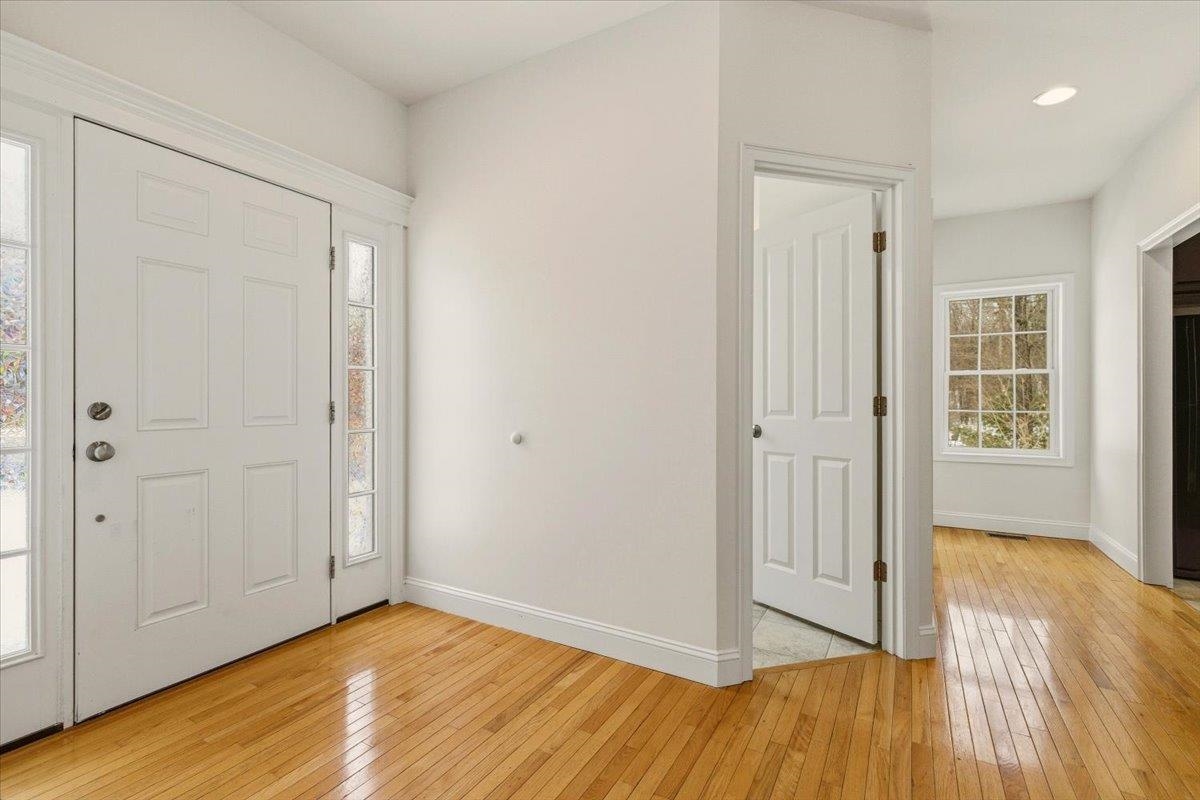 11 Gable Drive Epping, NH 03042 - Photo 13 of 48