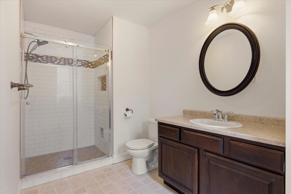 11 Gable Drive Epping, NH 03042 - Photo 27 of 48