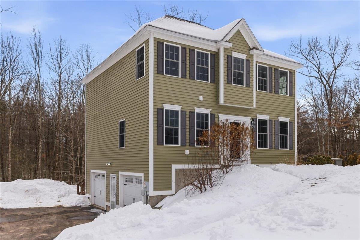 11 Gable Drive Epping, NH 03042 - Photo 46 of 48
