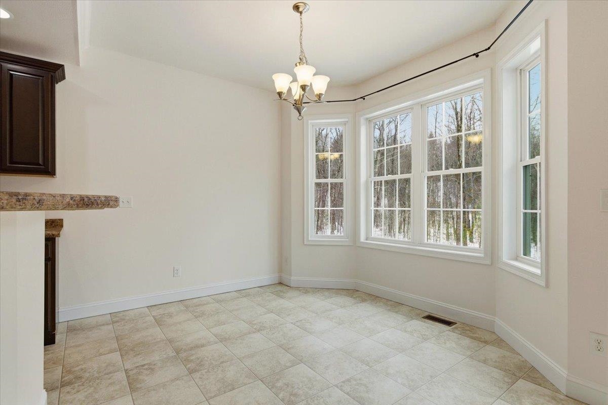 11 Gable Drive Epping, NH 03042 - Photo 9 of 48