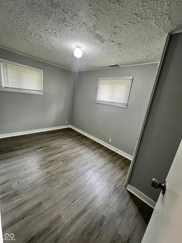 $950 | 2933 North Gladstone Avenue, Indianapolis, IN 46218