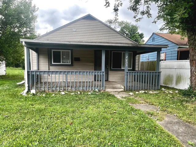 $950 | 2933 North Gladstone Avenue, Indianapolis, IN 46218