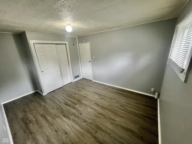 $950 | 2933 North Gladstone Avenue, Indianapolis, IN 46218