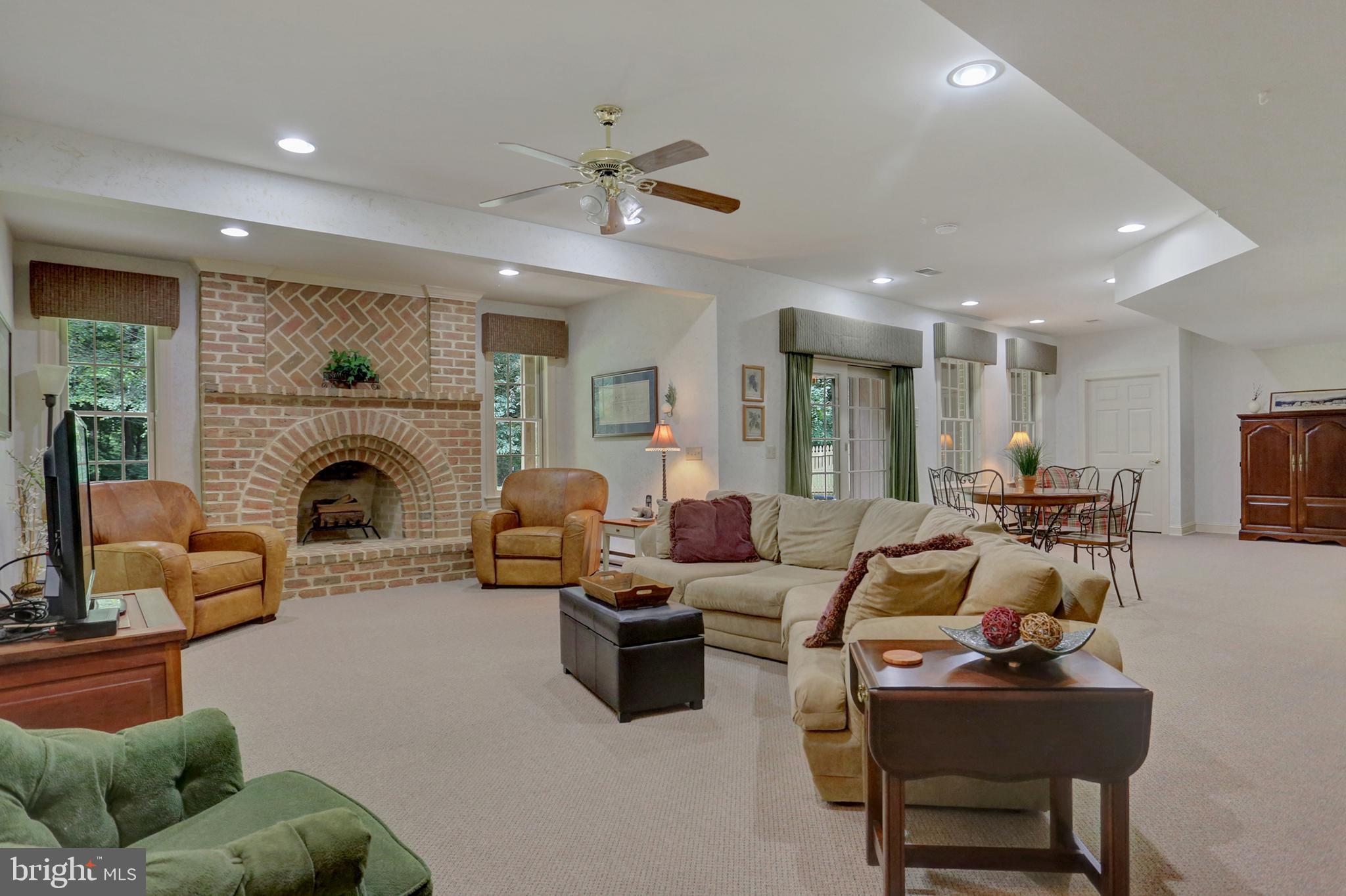 1565 Landvater Road Hummelstown, PA 17036 - Photo 37 of 48 Gallery Image 37