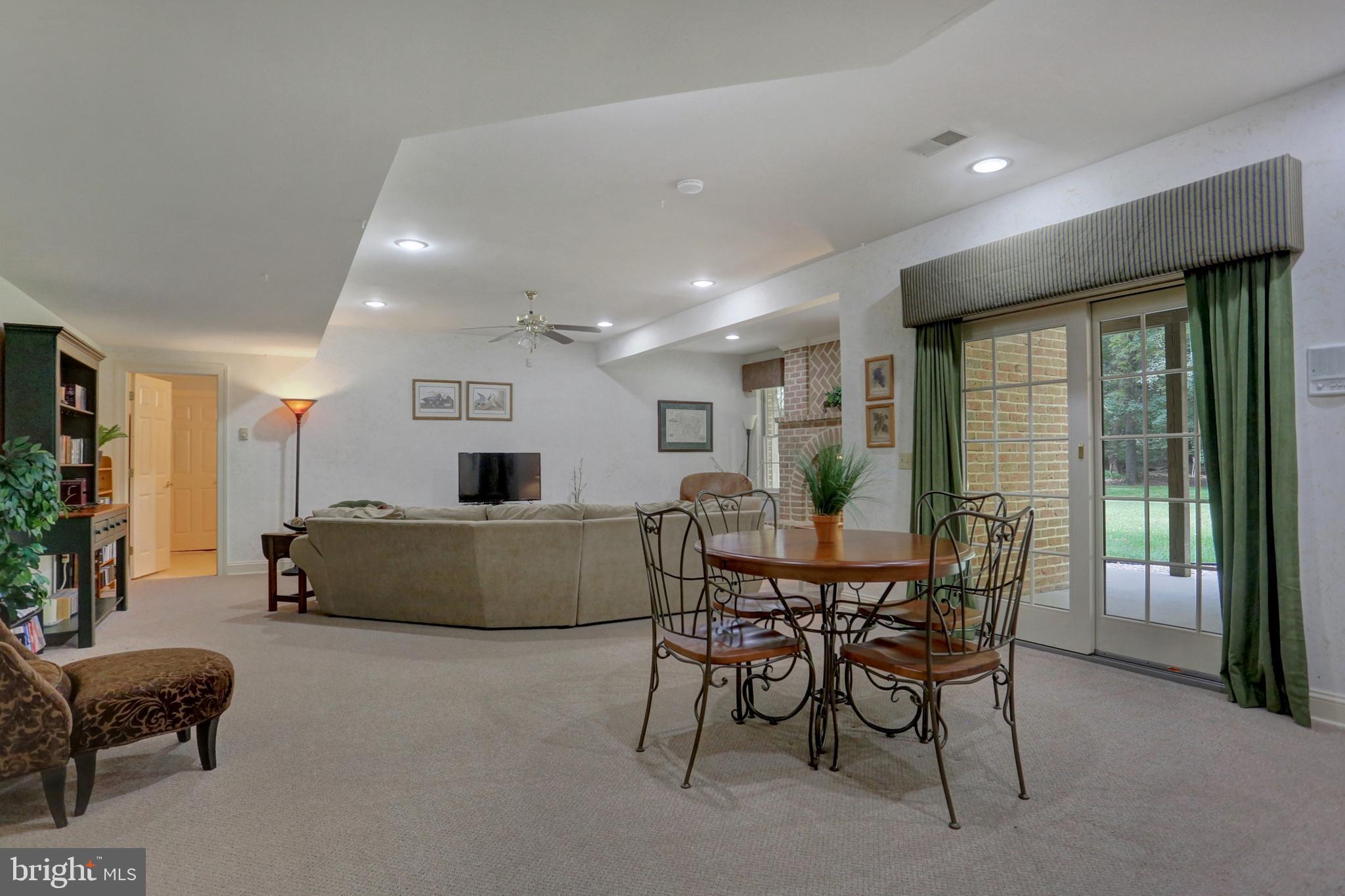 1565 Landvater Road Hummelstown, PA 17036 - Photo 38 of 48 Gallery Image 38
